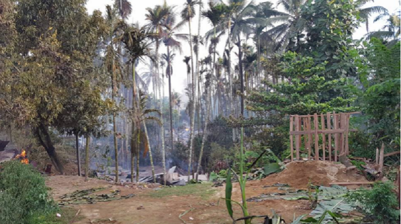 Buildings in Kimbe, West New Britain Province, burnt to the ground