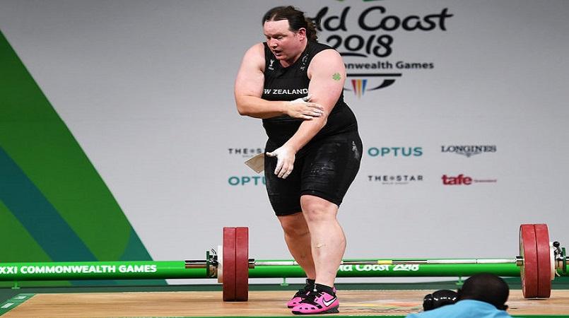 'Busted' elbow could end Laurel Hubbard's weight-lifting ...