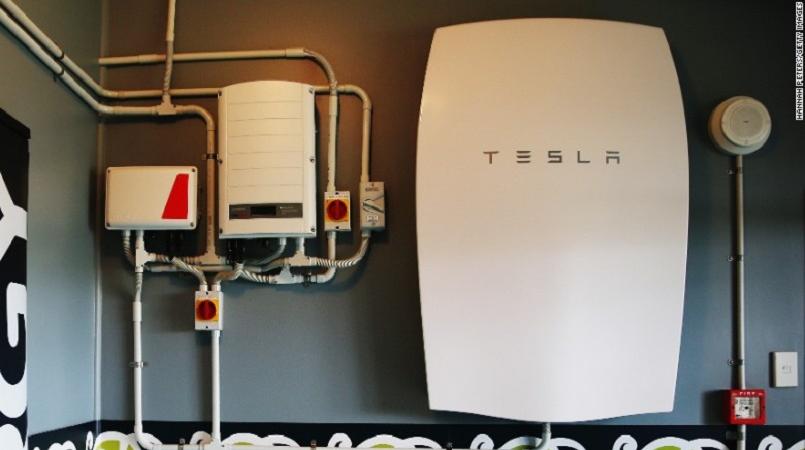 Duwen Visser beginsel Tesla and Panasonic are working on a new solar project | Loop Nauru
