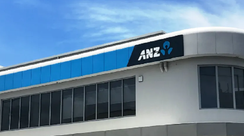 Samoa’s ANZ Bank manager faces more than 300 new charges | Loop Samoa