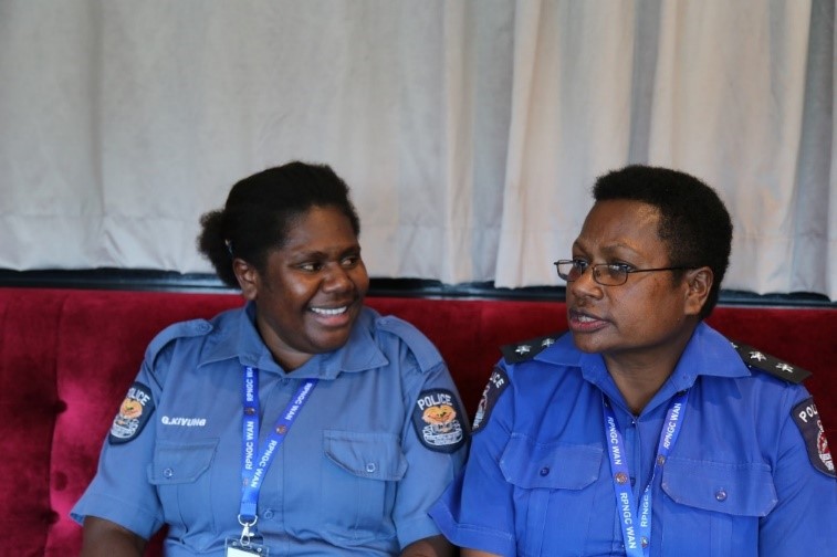 Constable Gertrude Kivung (L) and Inspector Anne Drakum (R), stationed at Wabag, Enga Province